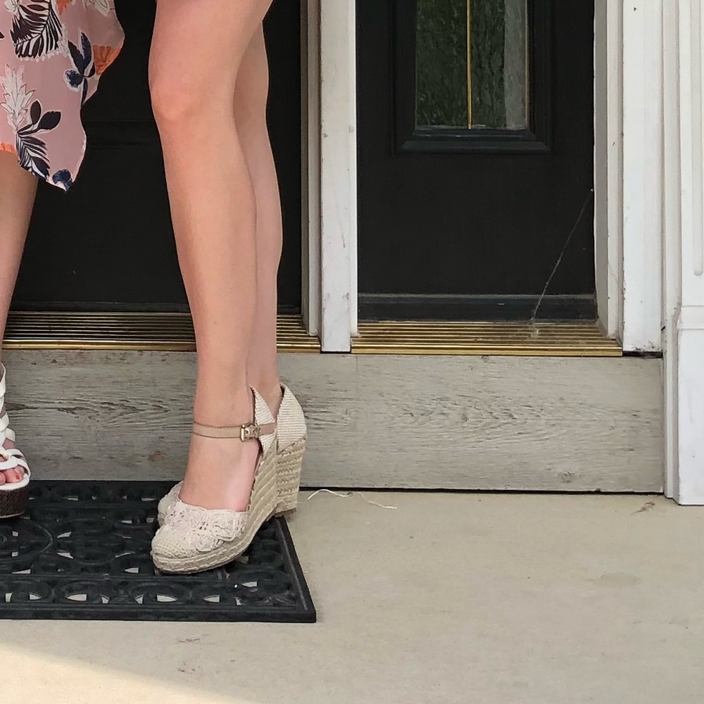 Tan Crochet Wedges